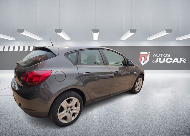 Opel Astra 1.6 CDTi 110 cv