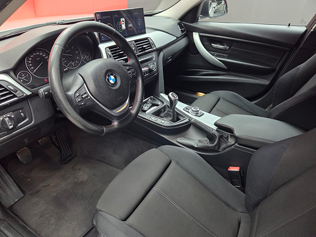 BMW 318d TOURING 2.0D 143 cv