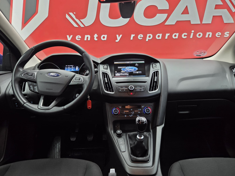 Ford FOCUS ST LINE 1.5 TDCI 120 cv