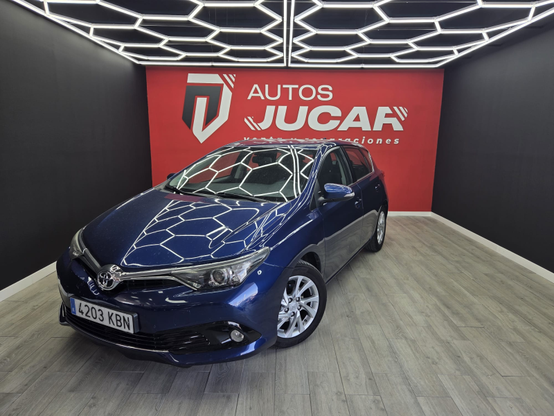 Toyota AURIS 1.2 T 116 cv