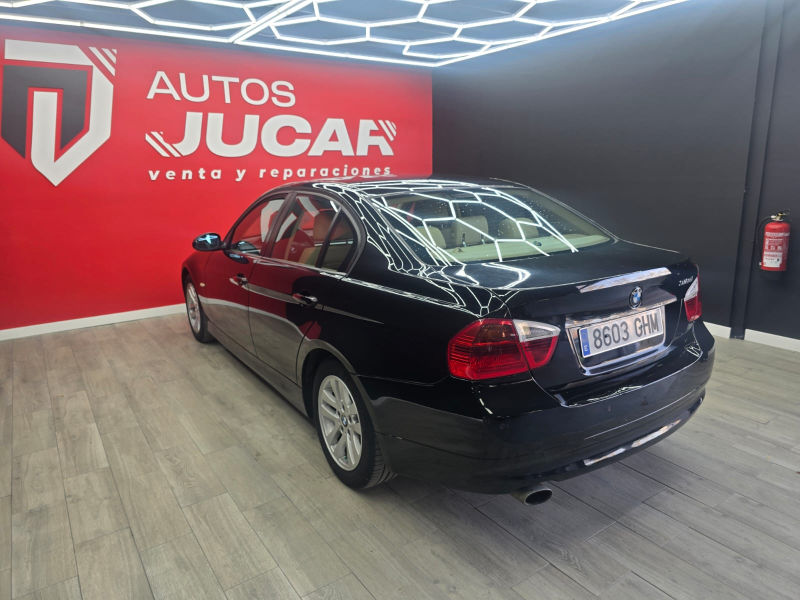 BMW E90 318d 2.0 143 cv