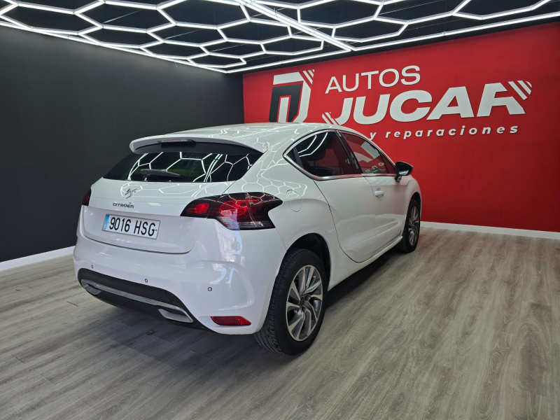 Citroën DS4 1.6 HDI 90 cv