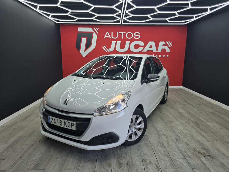 Peugeot 208 1.6 HDI 75 cv
